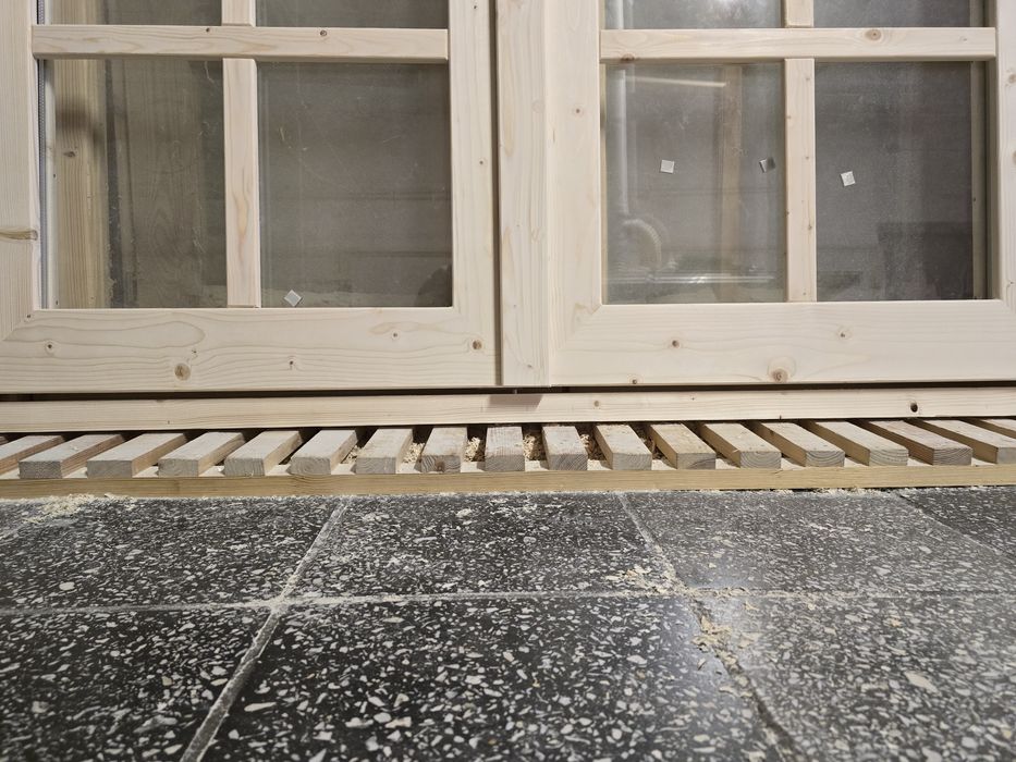 Okno  drewniane 150 x 200