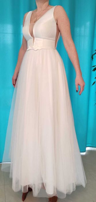 Suknia ślubna ecru roz. 40