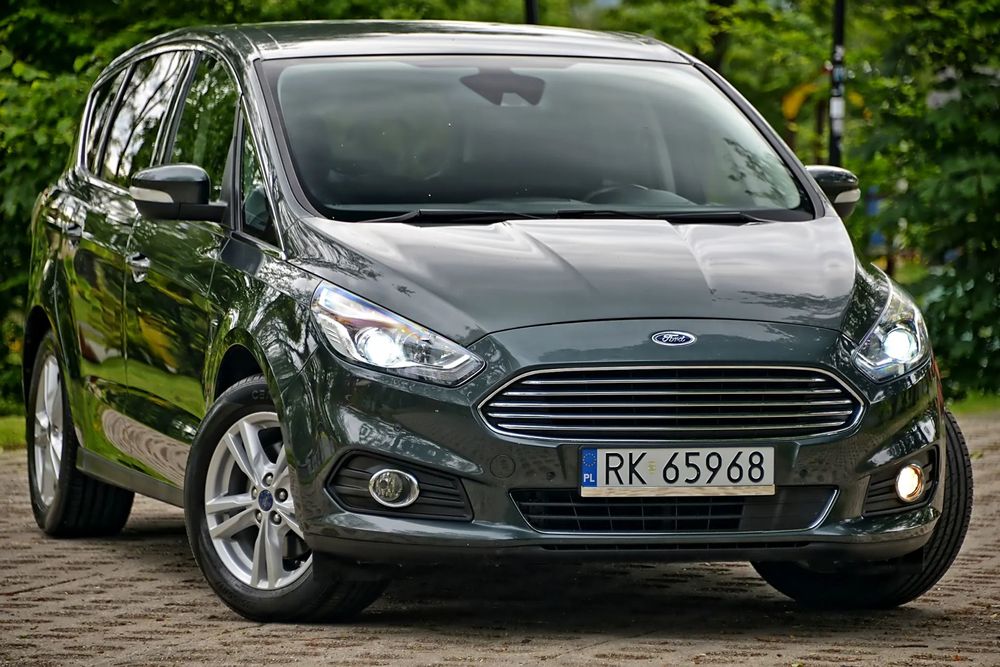 Ford S-Max 2.0TDCi 180KM AUTOMAT Titanium NAVI Kamera LED Radar ASYS Pasa 7 Osób