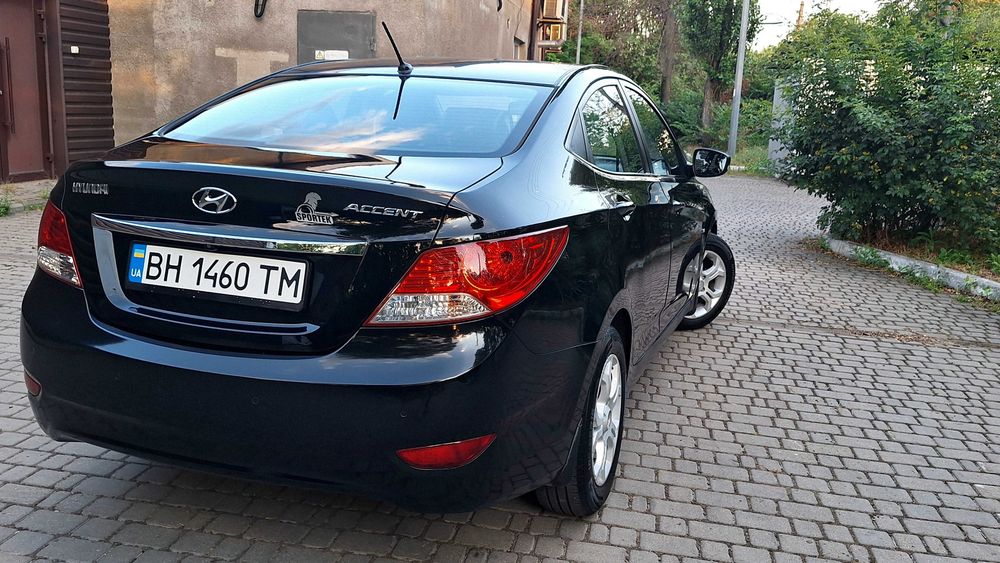 Hyundai Accent 2012г Автомат 1.6