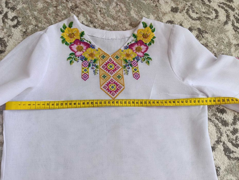 Вишиванка, вишита блузка