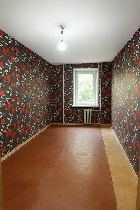 Продам 2 комн квартиру 2/5 эт. на  Черемушках (Филатова/Рабина)