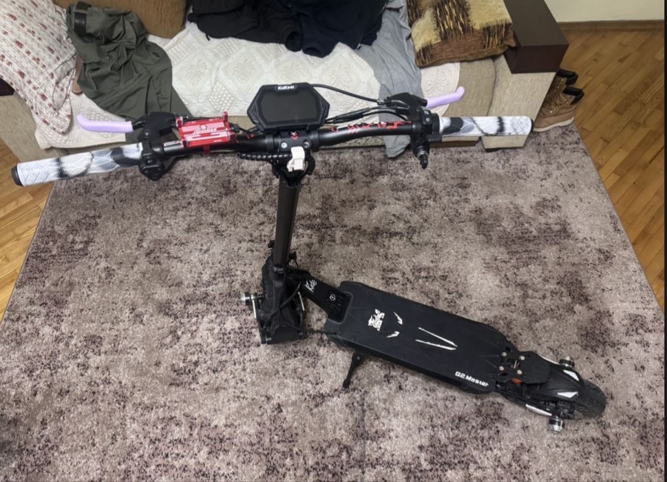 Продам самокат г2 мастер