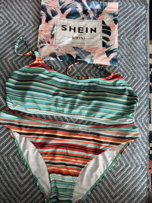 Купальник  роздільний  від Shein розмір М новий