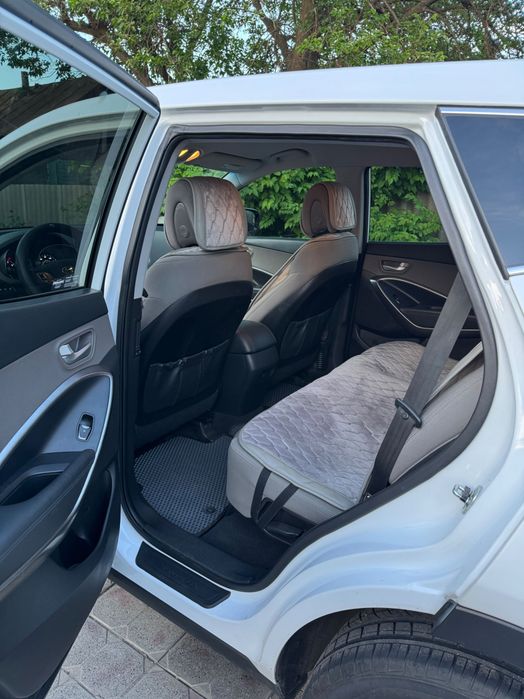 Продаж автомобіль Hyundai Santa Fe