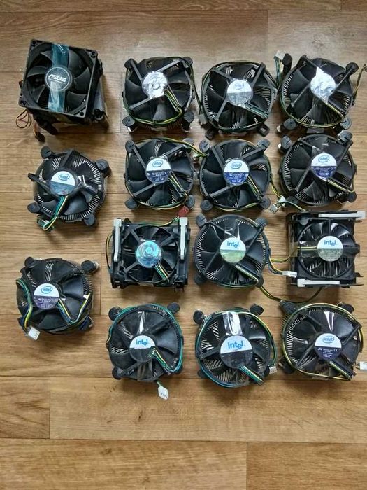 Процессор Intel Pentium 2.80GHz 2M Cache 800 MHz FSB Socket 775+Кулер