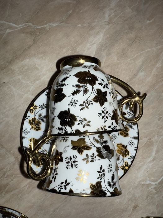 Чайный сервиз на 6 персон