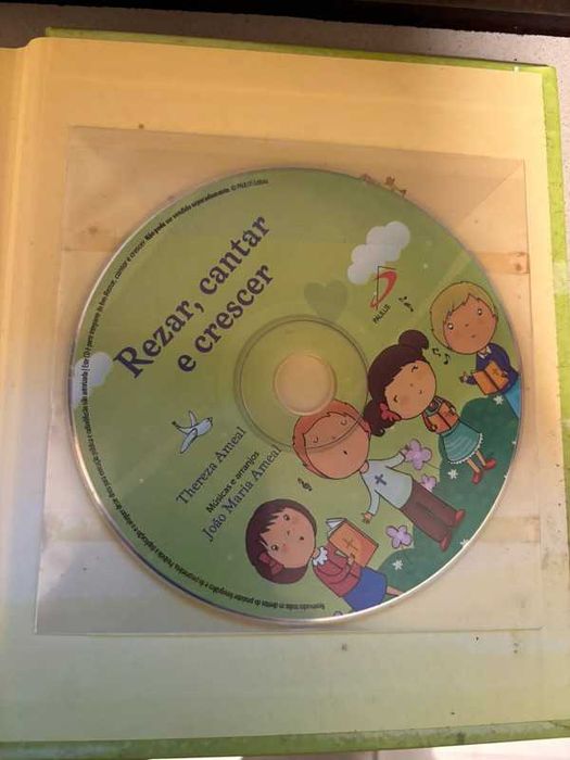 Livro "Rezar, cantar e crescer"
