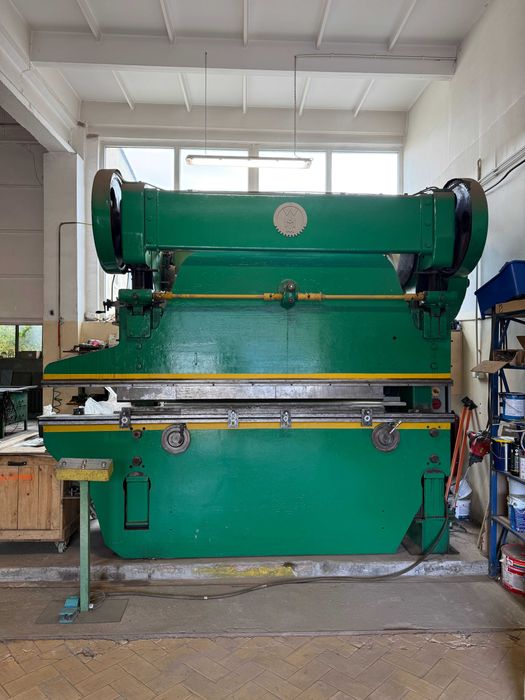 Prasa krawędziowa mechaniczna WIMA