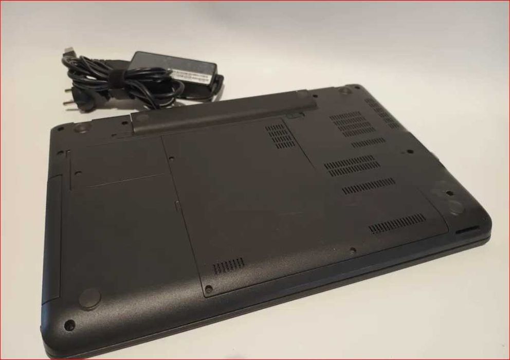Lenovo ThinkPad E560 разборка,матрица,плата,акб рабочий,зарядное,клавиатура,некоторые запчасти корпуса