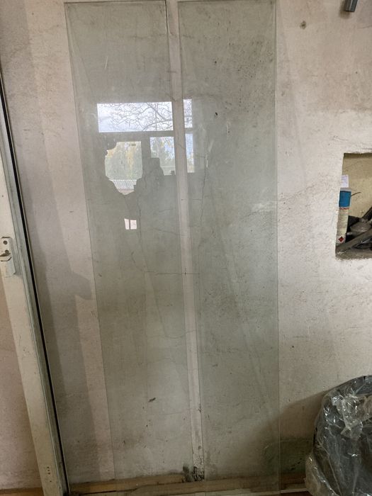 Скло товщина 6 см. 1730х26.5