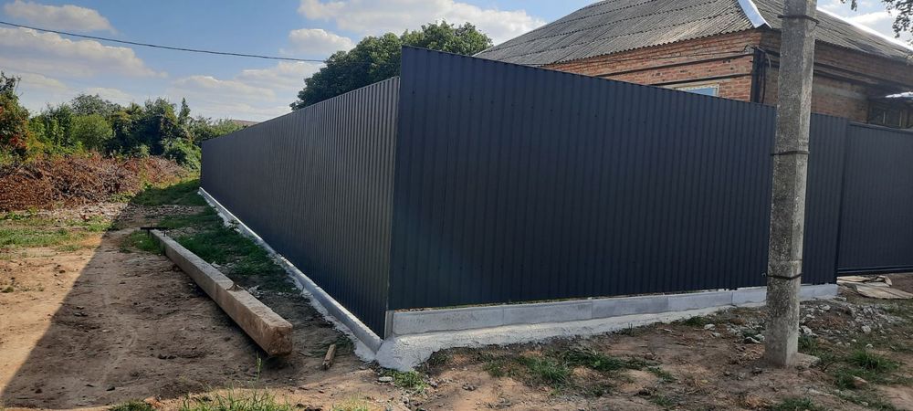 Встановлення парканів. Забори з металопрофілю. Паркан з профнастилу
