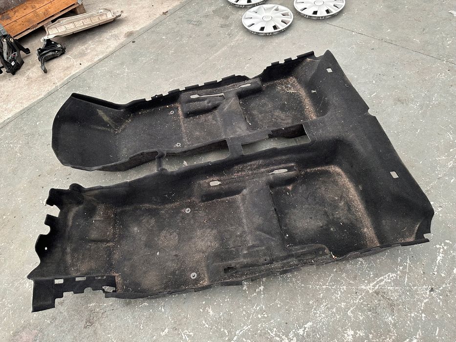 seat leon iii kombi 5f podłoga wykładzina