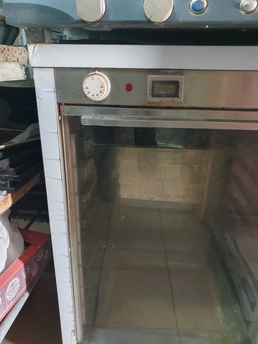 розсточний шкаф з неіржавійки