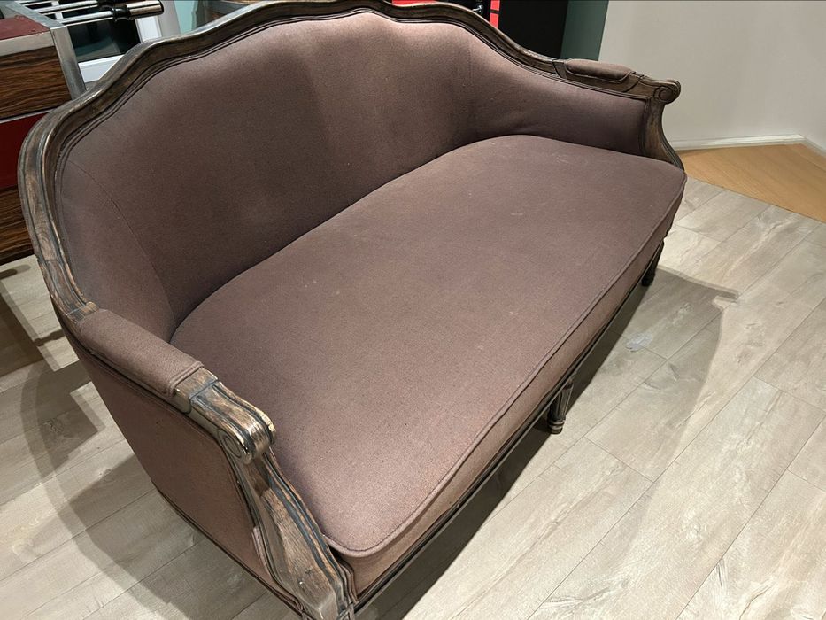 Kanapa sofa w stylu Loberon