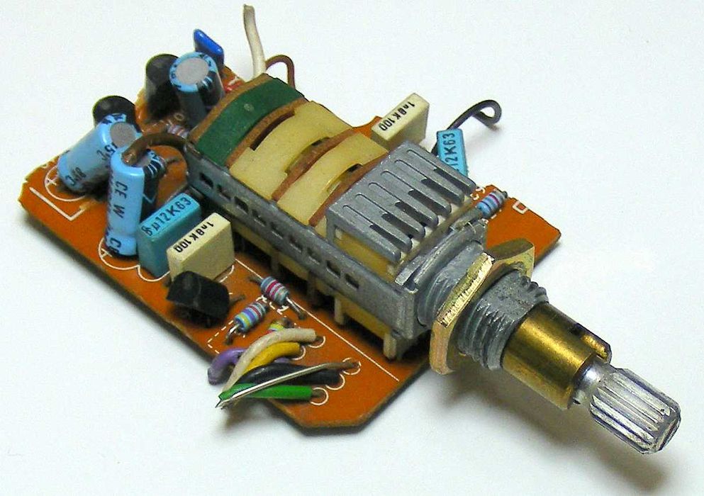 Przełącznik obrotowy z potencjometrami 200kom 500kom [M1-C]
