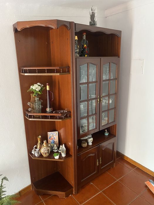 Movel madeira bom estado