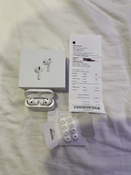 Apple AirPods Pro 3