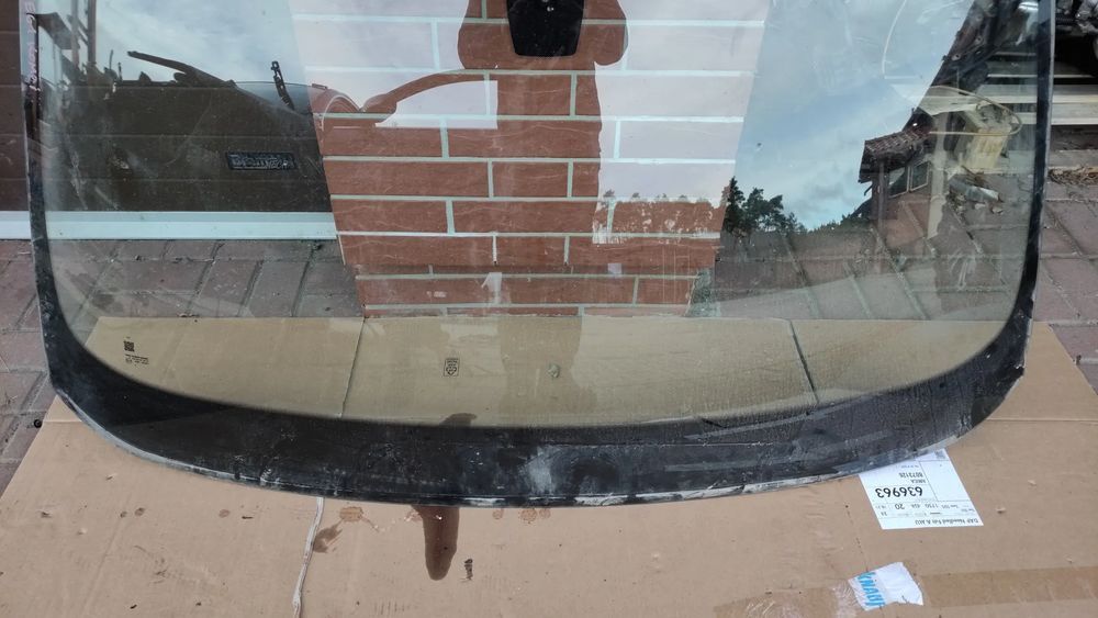 przednia szyba bmw e61 kombi