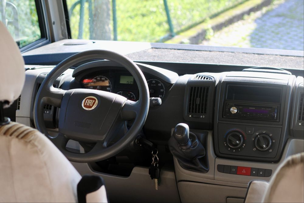 Autocaravana Integral Itineo com cama central / basculante e Ar condicionado