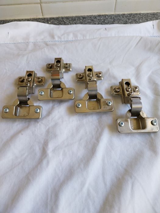 Dobradiças para móvel