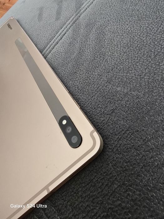 Samsung tab s7+ OLED