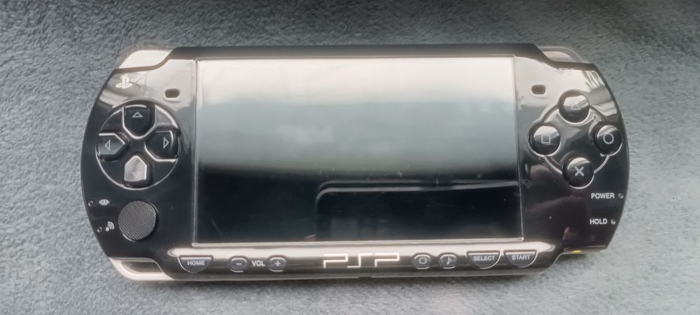 Продам psp 2004 64 gb