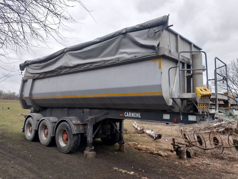 Продам Напівпричіп самоскид CARNEHL
