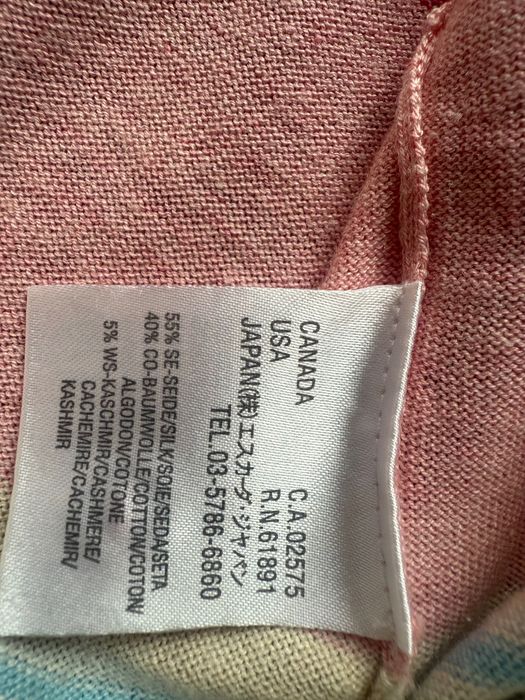 Cieniutki lekki sweterek Escada Sport