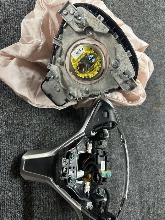 Tesla model x безпека