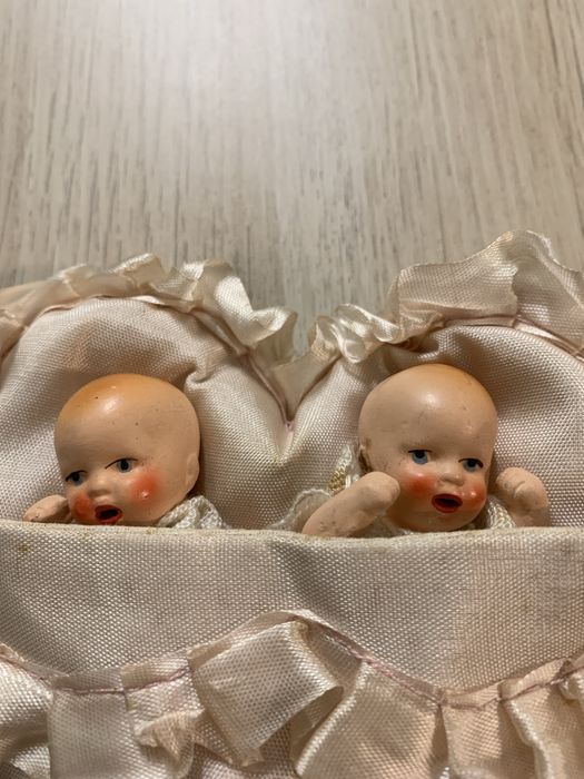 Antigo Enfeite de Gémeos em Porcelana – Anos 1920