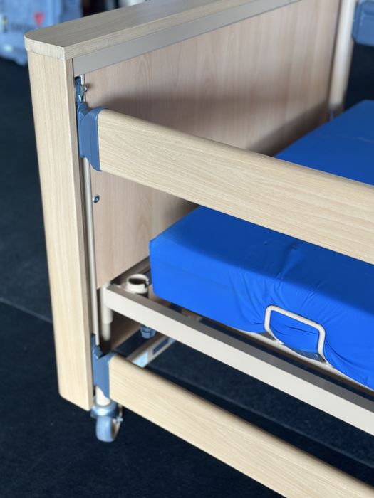 Cama Articulada Elétrica Burmeier + Colchão Anti-Escaras + Trapézio