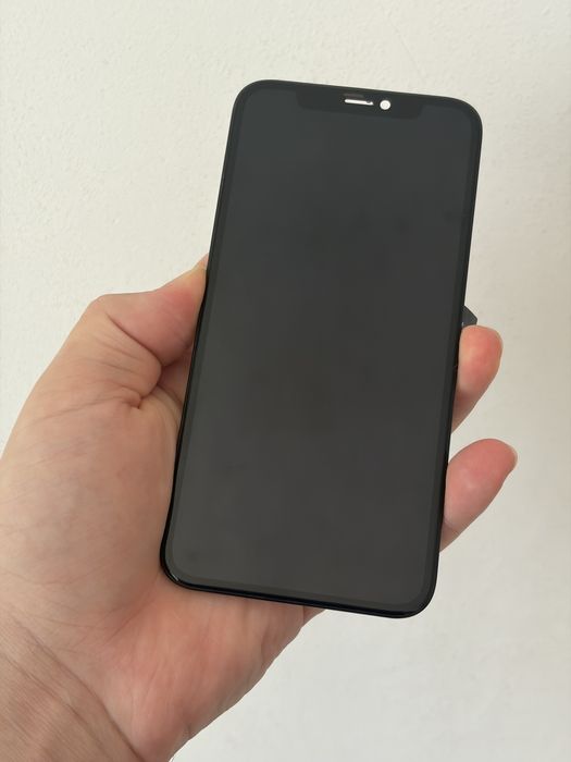 Дисплей iPhone 11 Pro