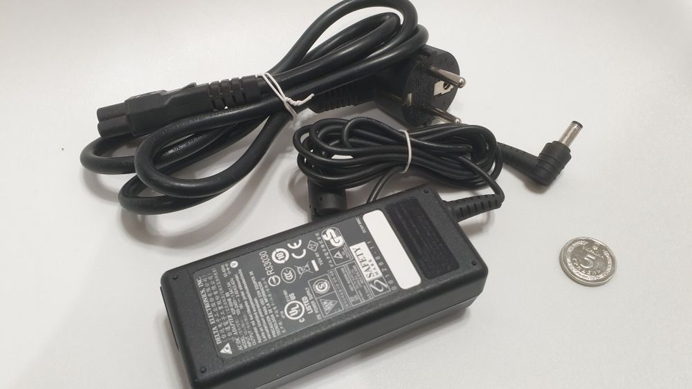 Блок питания Delta Electronics  adp-65hb bb