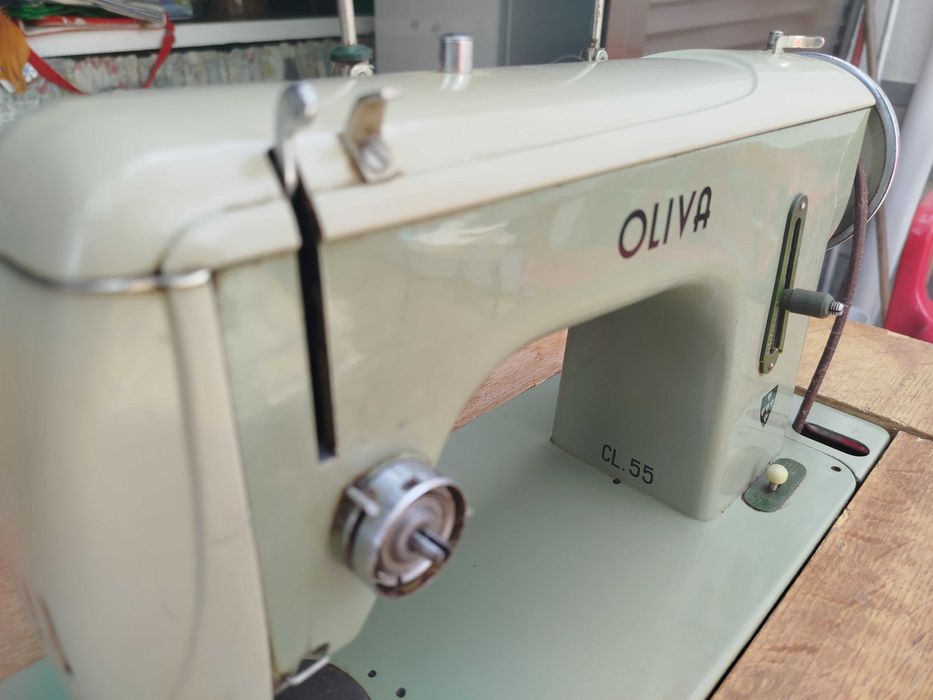 Máquina de Costura Oliva CL 55