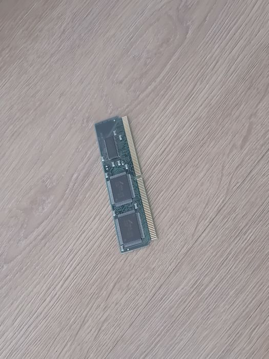 Vintage SDRAM DIMM RAM Memory514656869297704961