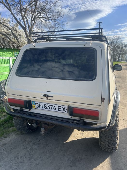 Продам ваз 2121