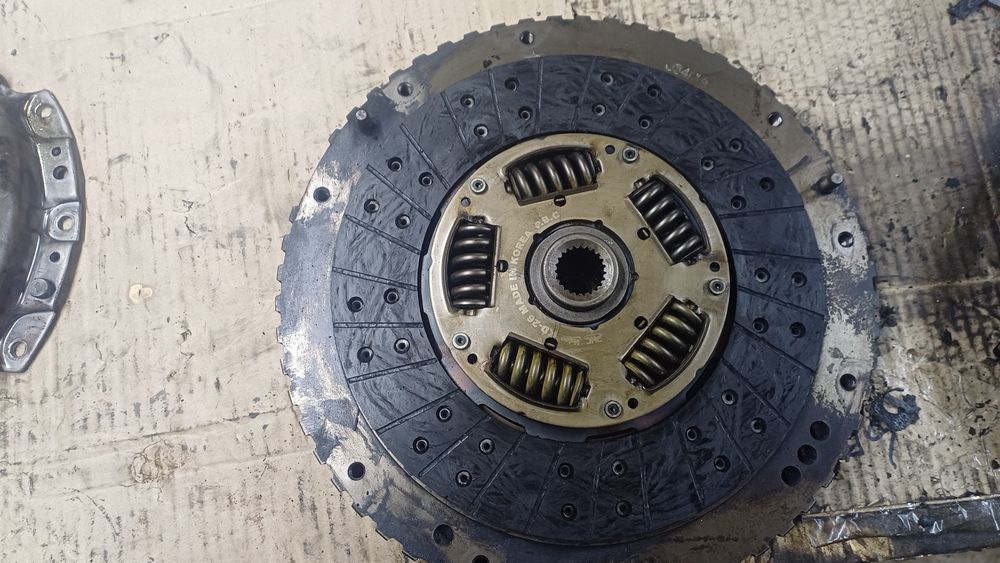 Маховик Щеплення кіа карнівал Terracan Kia Carnival 2.9 CRDI