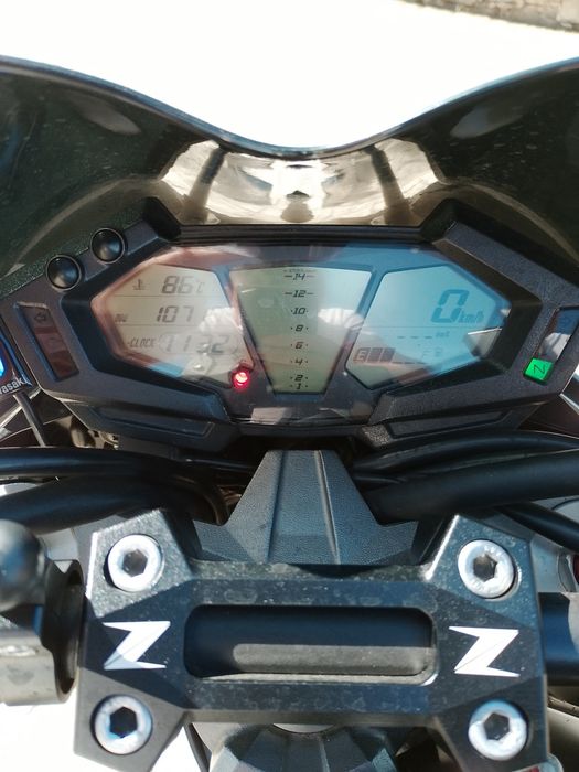 Vendo z800 como nova com apenas 10700 km
