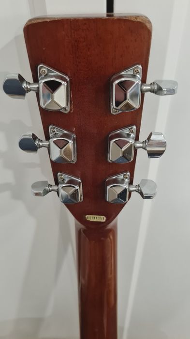 Guitarra, Viola acústica Hohner