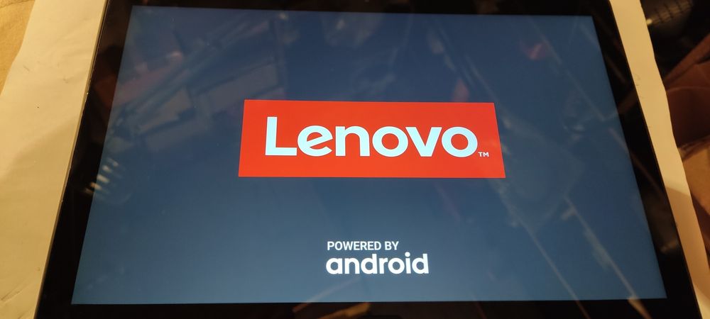 Wyświetlacz LCD z digitizerem LENOVO TAB P10 TB-X705