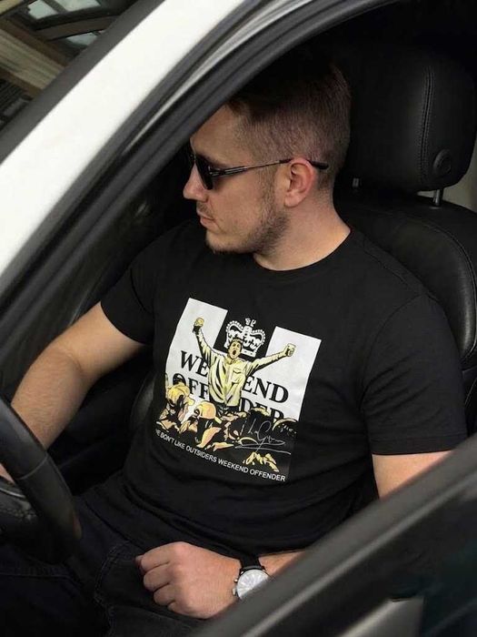 Большой Принт Викенд Оффендер - Новая Футболка Weekend Offender Leo Gregory