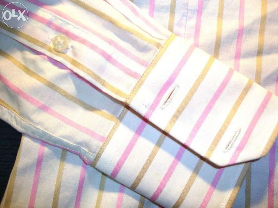 Camisa listada branca e rosa, cintada