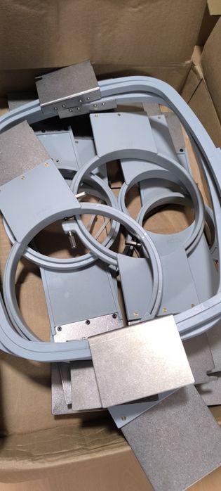 Máquina de bordar Melco EMT16X