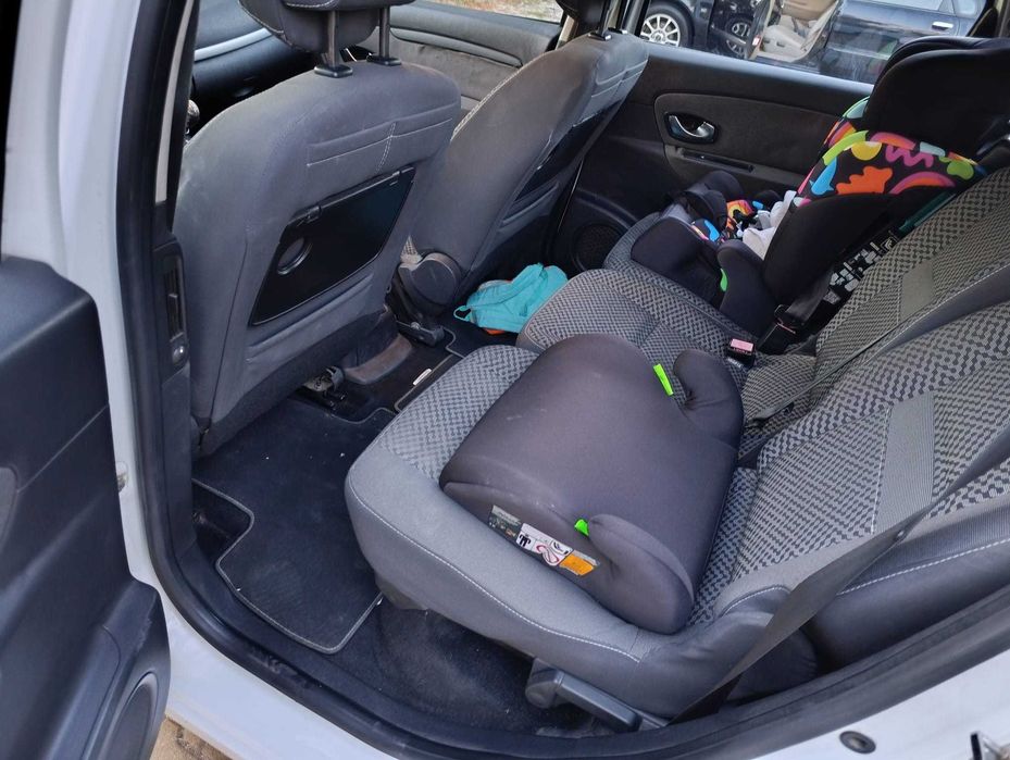 Renault Grand Scenic 1.5 dCi 2012 — photo 5