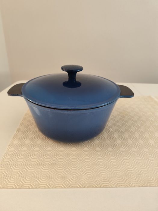 Tacho de ferro fundido