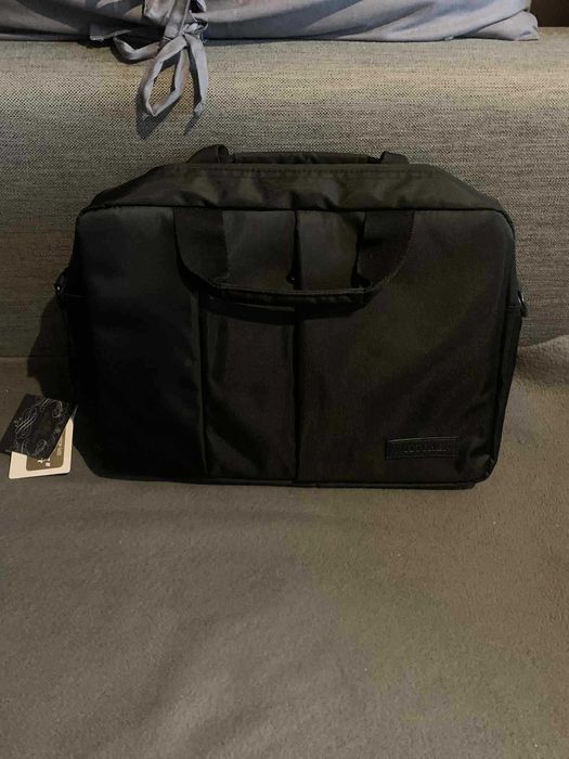 Wittchen torba etui pokrowiec na laptopa 13/14 pianka zamek