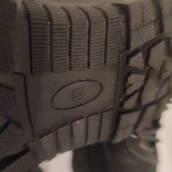 Sprzedam buty zimowe