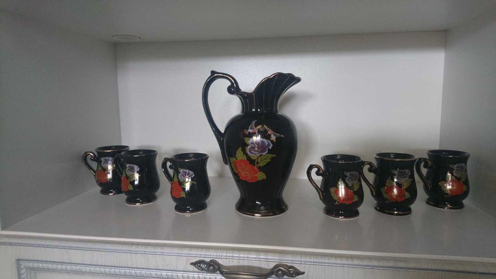 Набор расписные кувшин и чашки