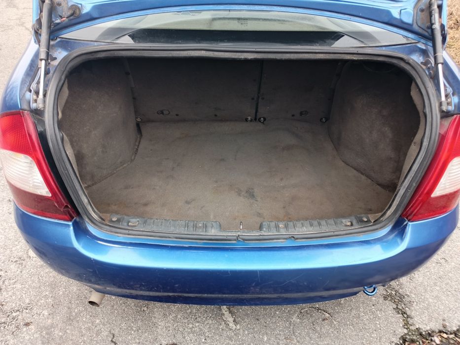 Калина  2006 рік 1.6 газ/бензин!